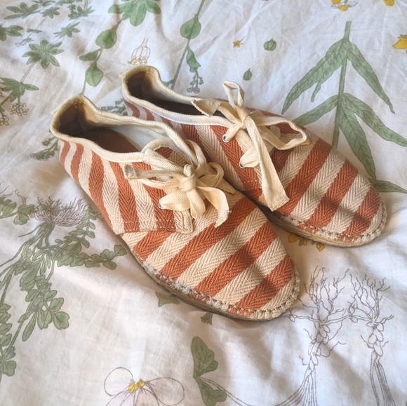 NWOT Lace striped espadrilles - Picture 1 of 5